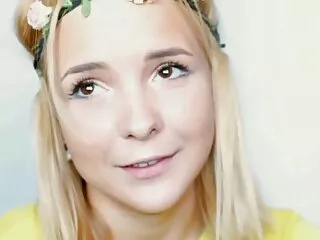 에 따르면 마사지와 혀 dehat 기 섹시한 사정 비디오. 십대