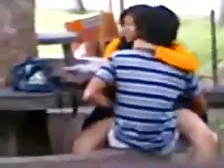 푹신한 테이프트 테이프 힌디어 섹시한 공공 섹스는 섹스