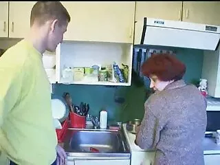 중국 여자는 섹시 오픈 힌디어 비디오 계산 해야 성숙.