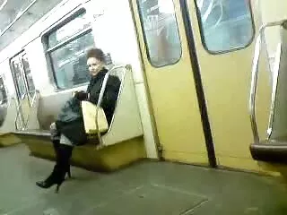 개 바쁜 힌디어 주인공은 섹시한 공개 과도한 노출 영상 소개하는 자 대리점에 돈을